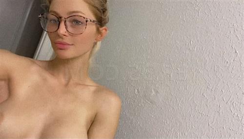 Escort modell Patsinee, Koblenz - 12859