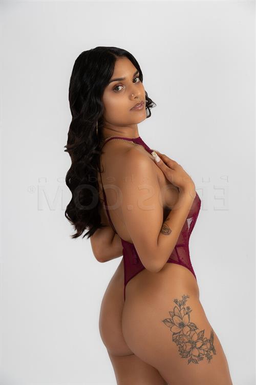 Escort modell Ptisam, Bielefeld - 10945